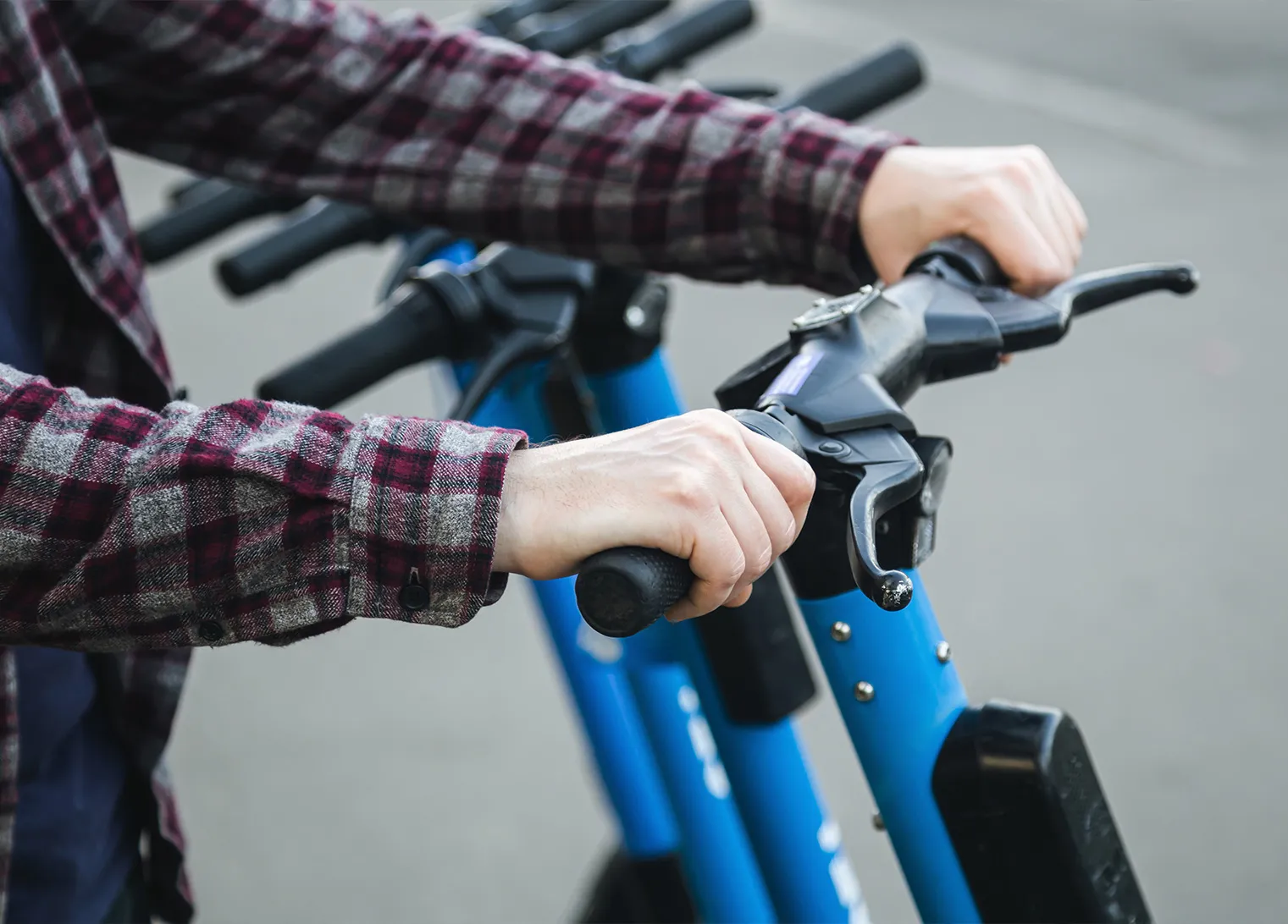Micromobilità sul lavoro: come tutelare la sicurezza di chi lavora sulla strada?